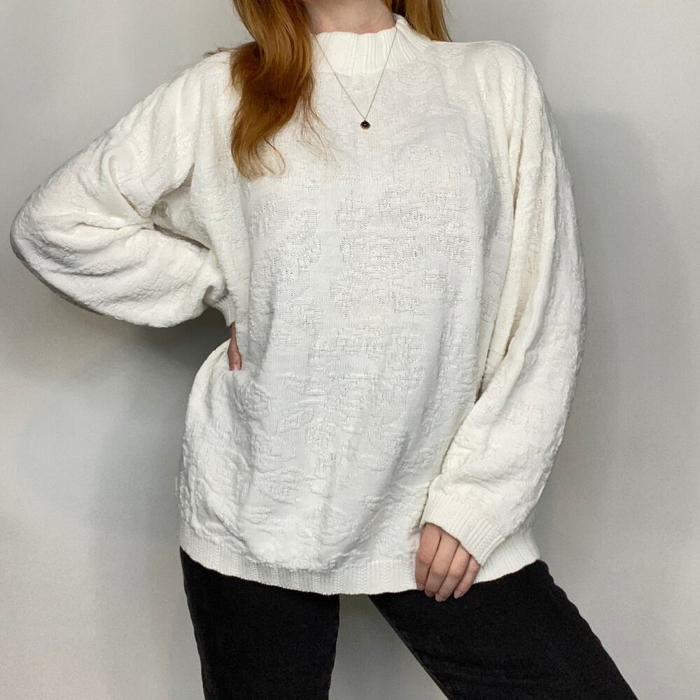 Vintage 80s Spunky Oversized 0X Ivory Floral Embroidered Mockneck Sweater